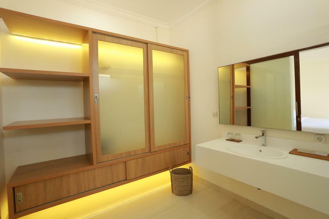 Belitung Holiday Resort Sijuk Экстерьер фото
